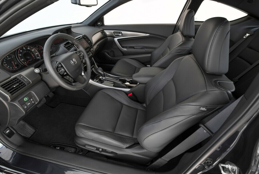 Honda interior front